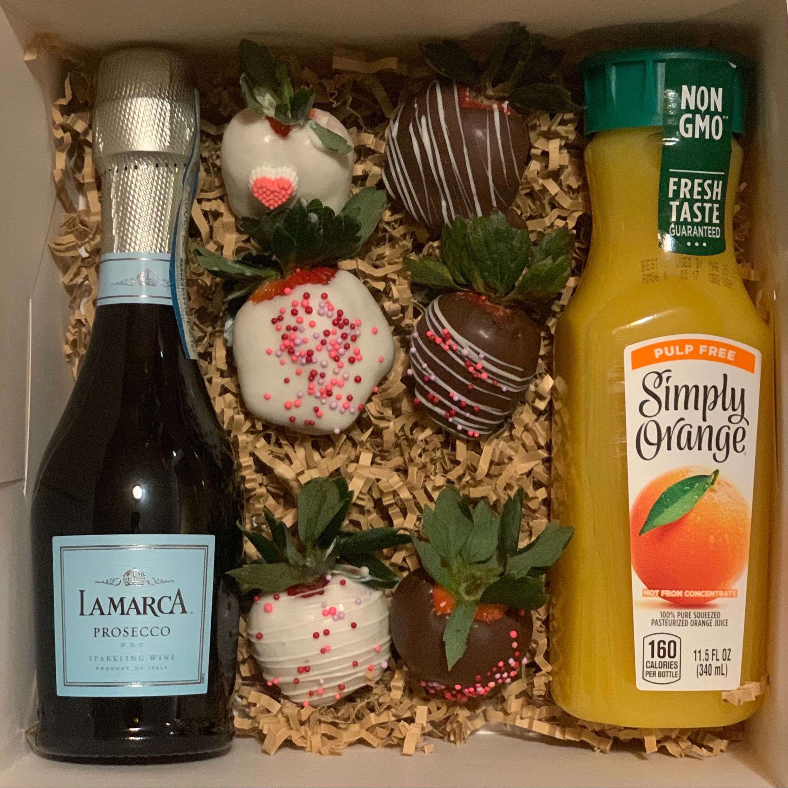 Mimosa Berry Bottle Gift Box